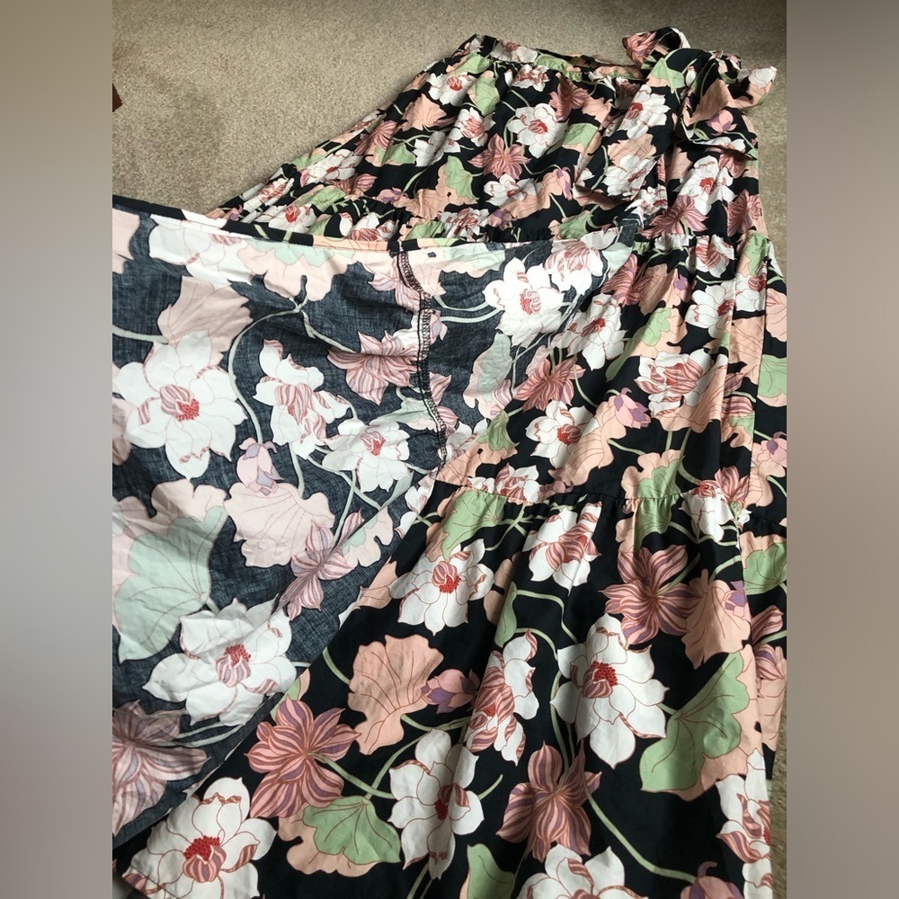 Who What Wear Women’s M Ruffled Tiered Wrap High-Rise Maxi Skirt in Deco Floral - Picture 6 of 13